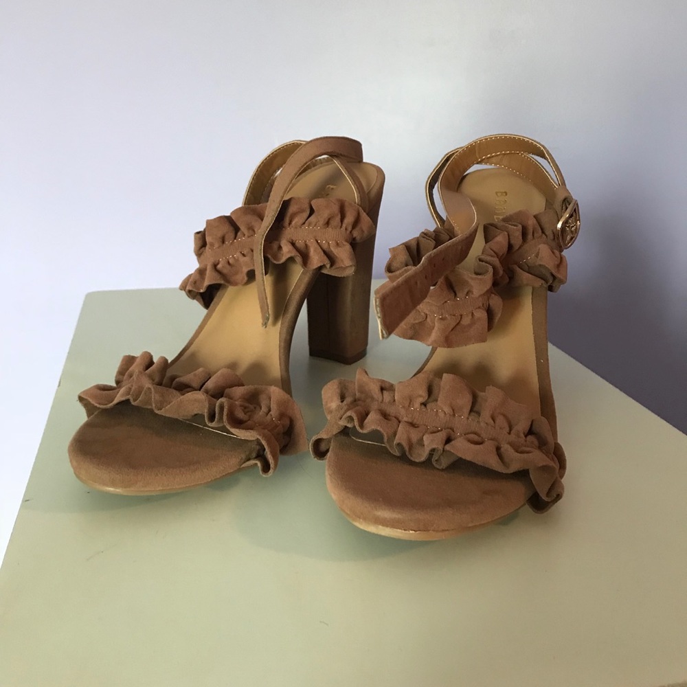 Ruffled Bamboo tan platform heels
